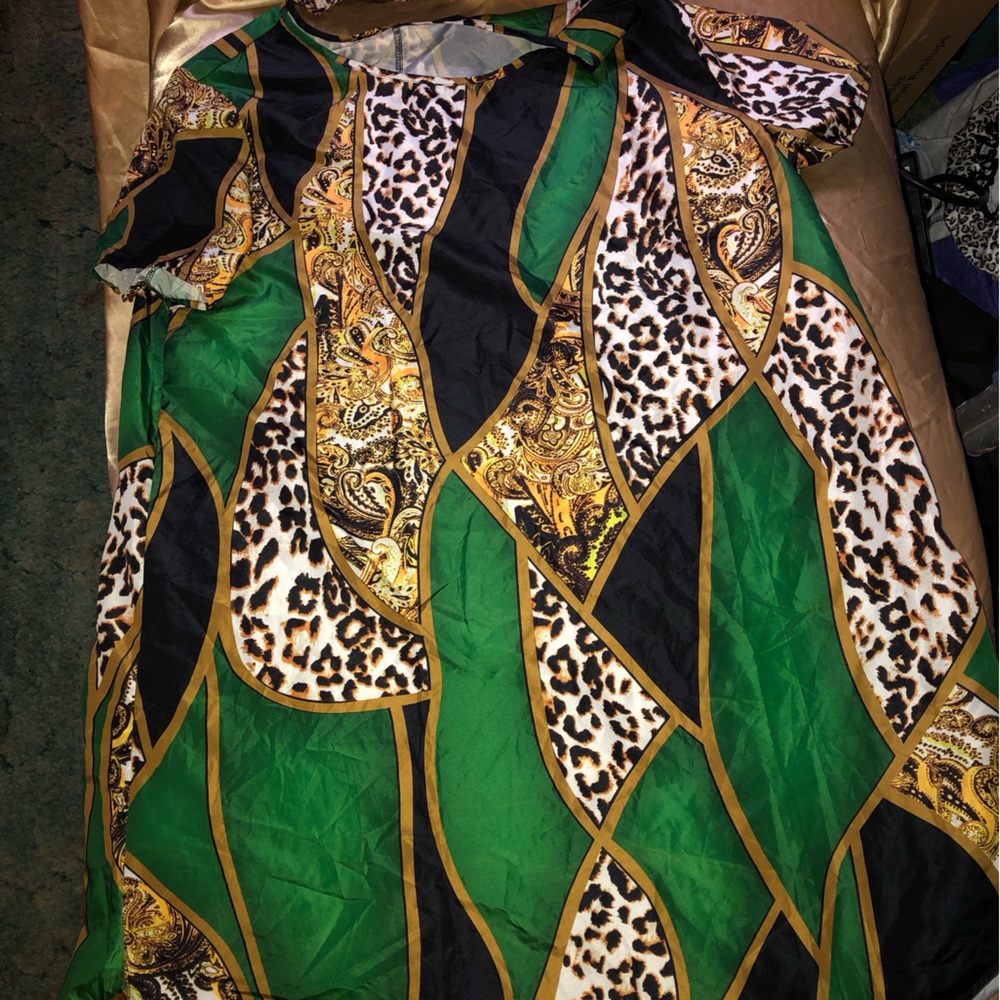 Beautiful plus size Multi print Dress